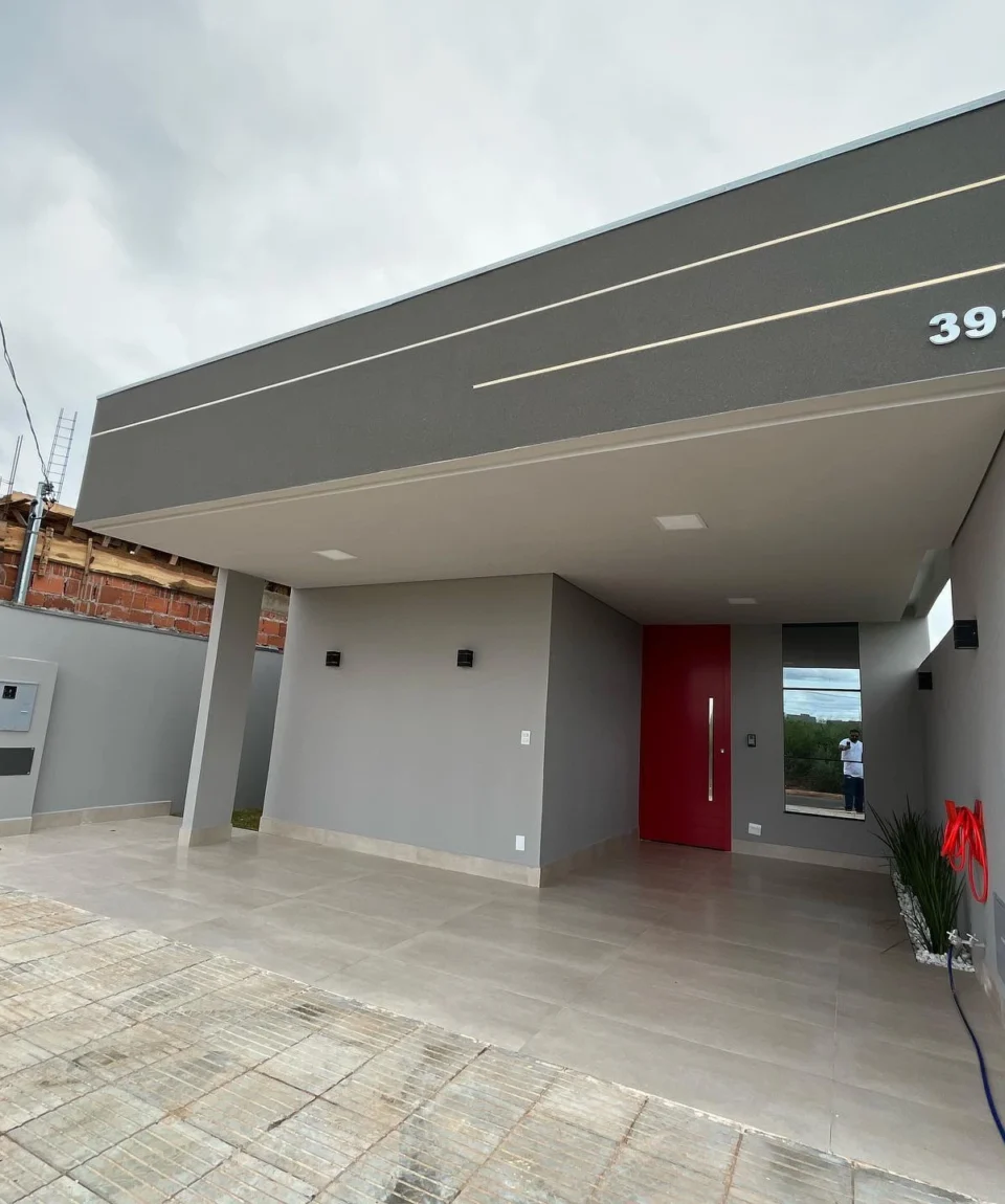 Villa Segura · Porta vermelha — Registro da obra entregue · Foto 02